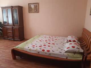 Апартаменты Apartment on Lyali Ratushnoy Винница Апартаменты-1
